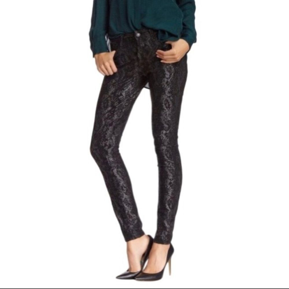 7 For All Mankind Gwenevere Ankle soft black Snake print skinny‎ jeans